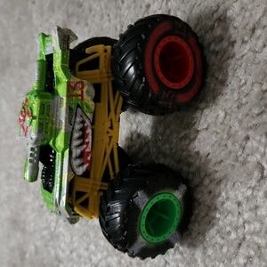 Invader tank Diecast 1:64